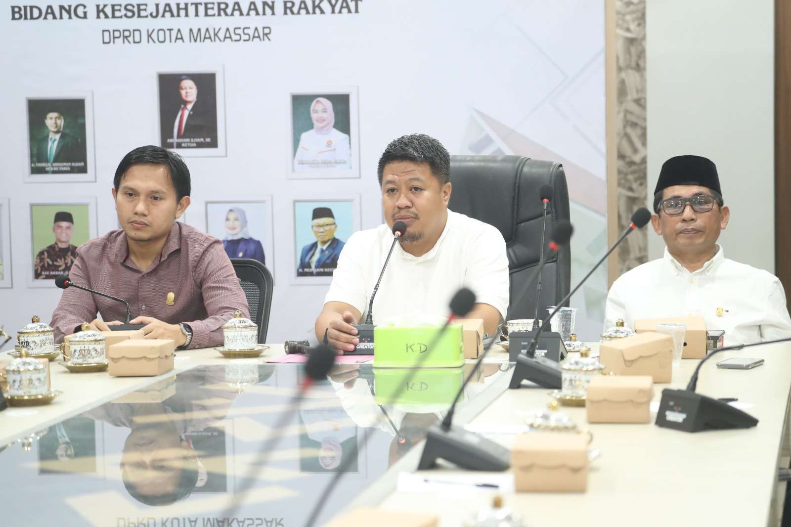 30 Karyawan DI PHK Komisi D RDP Dengan PT Wahyu Pradana