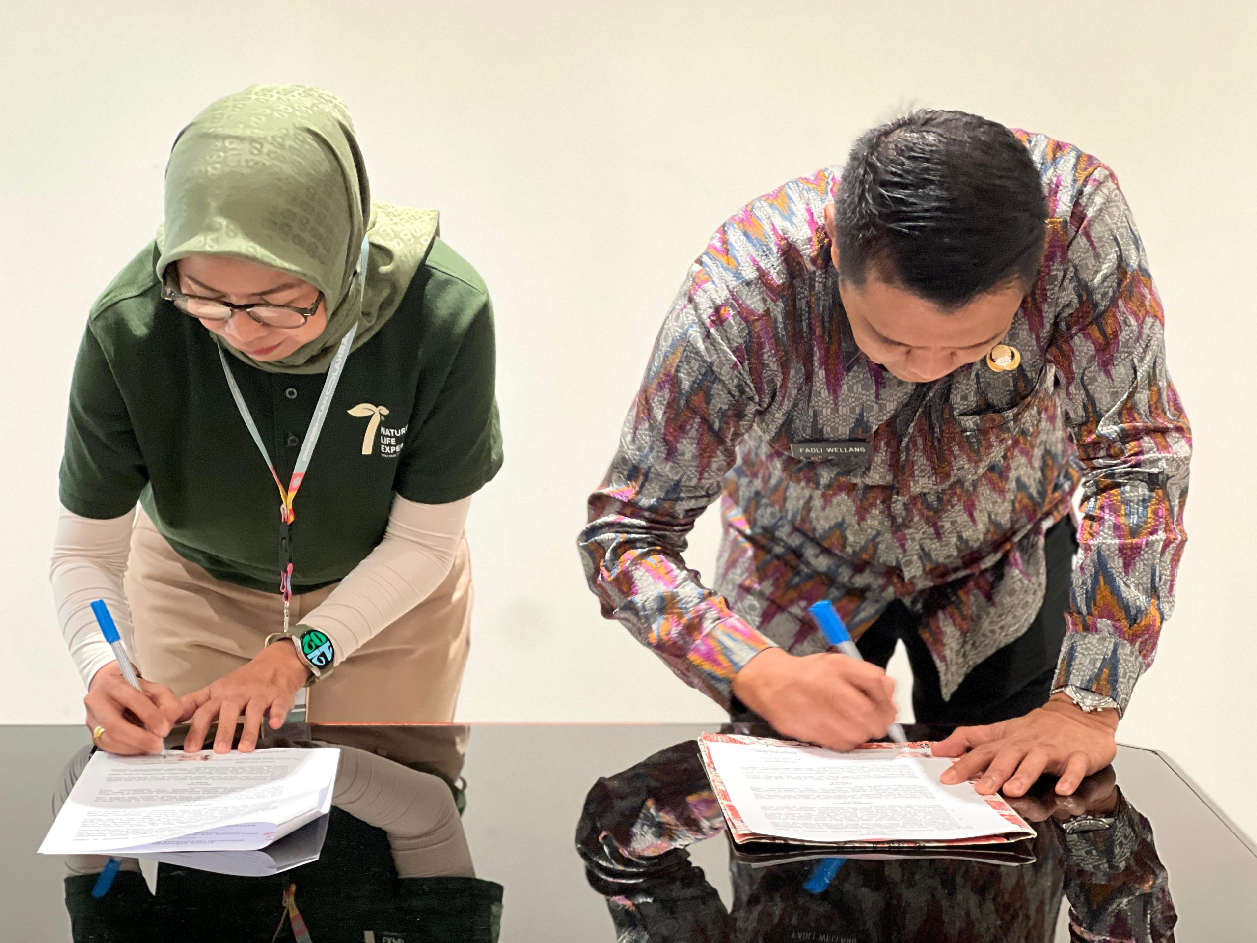 Dispora Makassar dan Nipah Mall Teken MoU Pekan Olahraga Nipah 2025