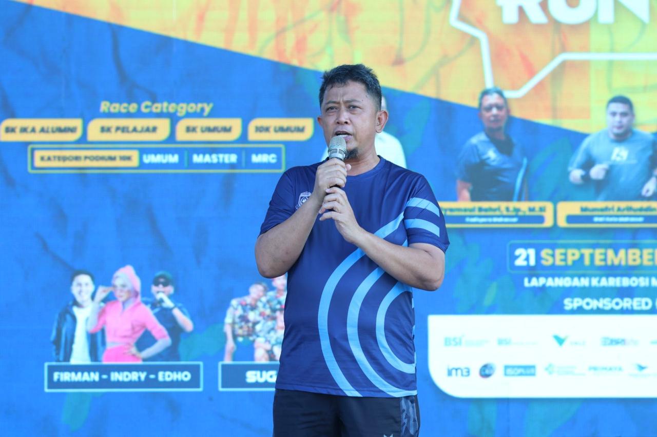 Wali Kota Makassar Lepas Ribuan Peserta SMAnSA RUN 2025, Dukung Makassar sebagai Kota Sportif dan Sehat