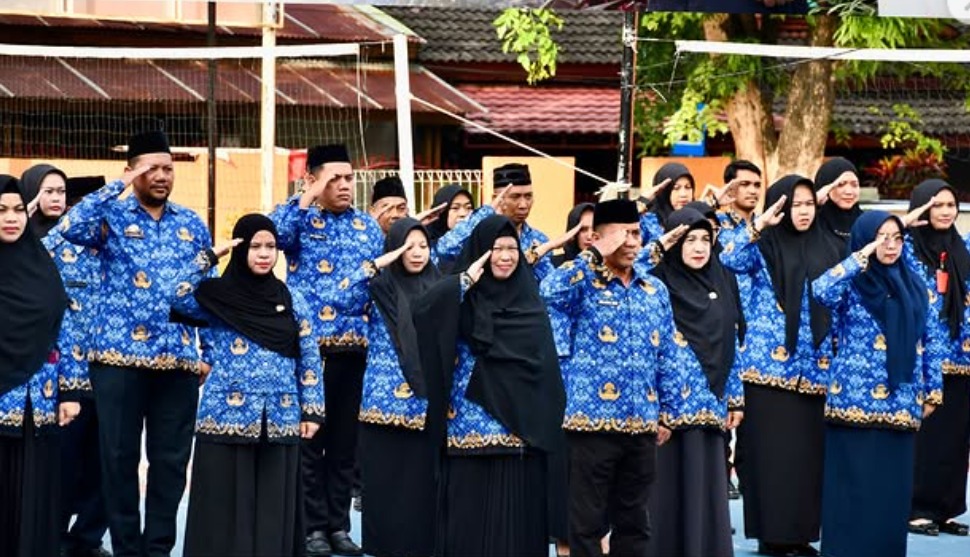 Upacara Bendera Kecamatan Manggala Tekankan Sinergitas dan Sukses Pemilihan RT/RW