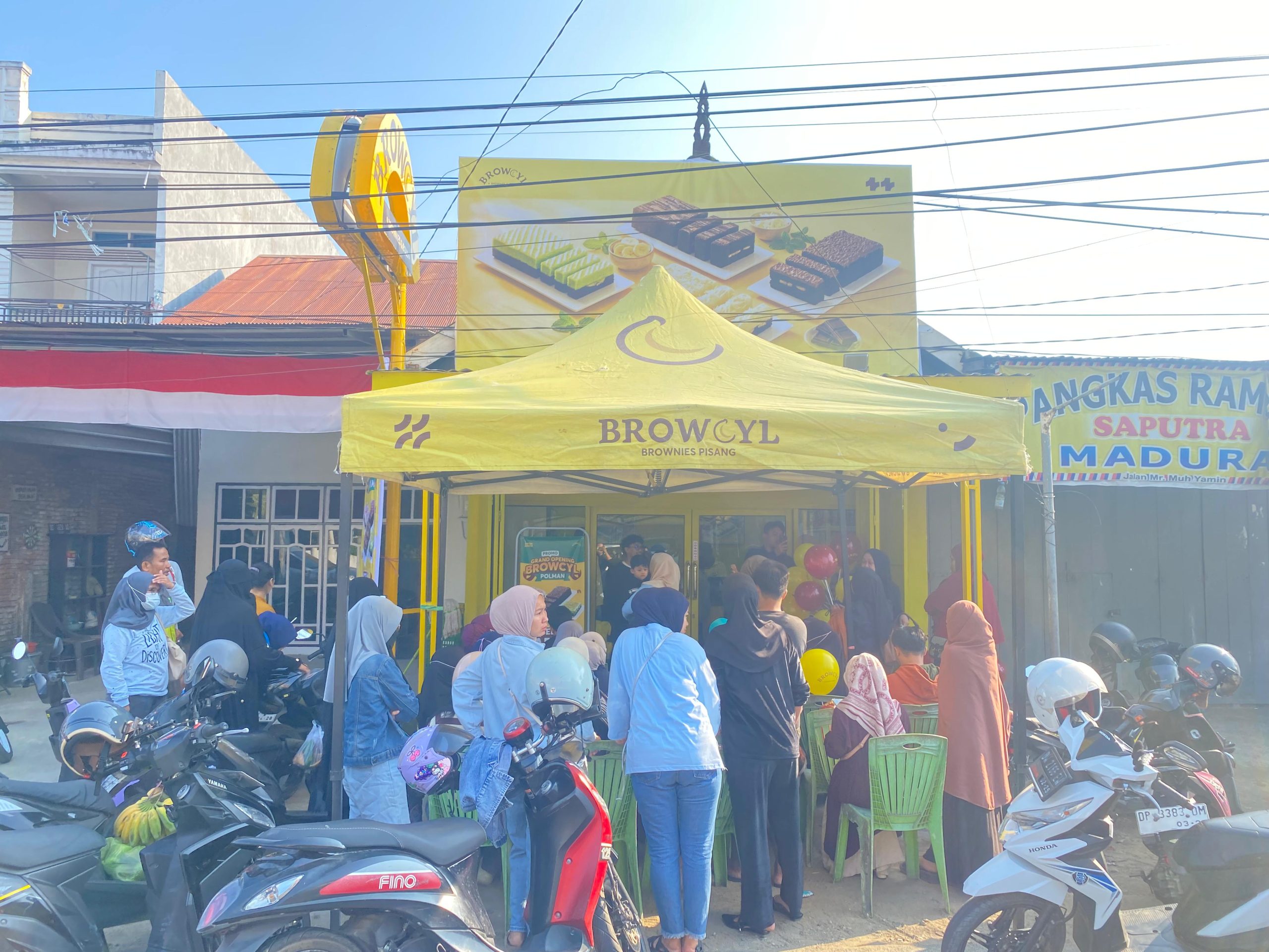 Browcyl Hadir di Polman, Antrean Warga Mengular Sejak Pagi